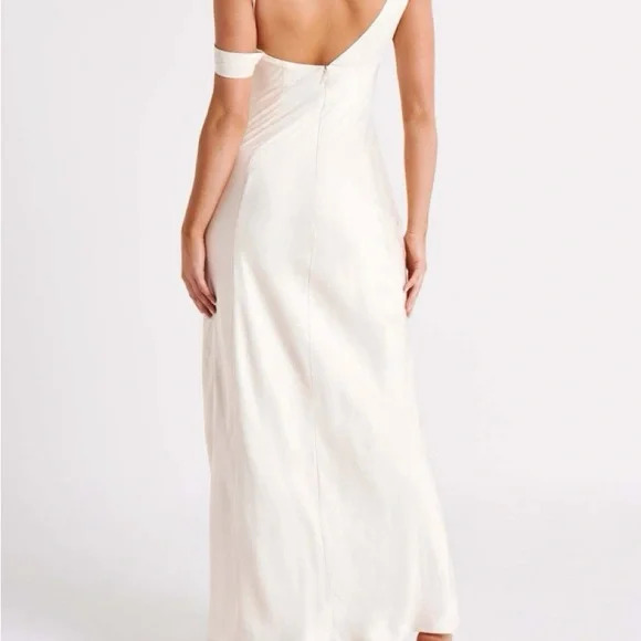 MESHKI Soleil Satin Maxi Gown - Ivory - Picture 2 of 4